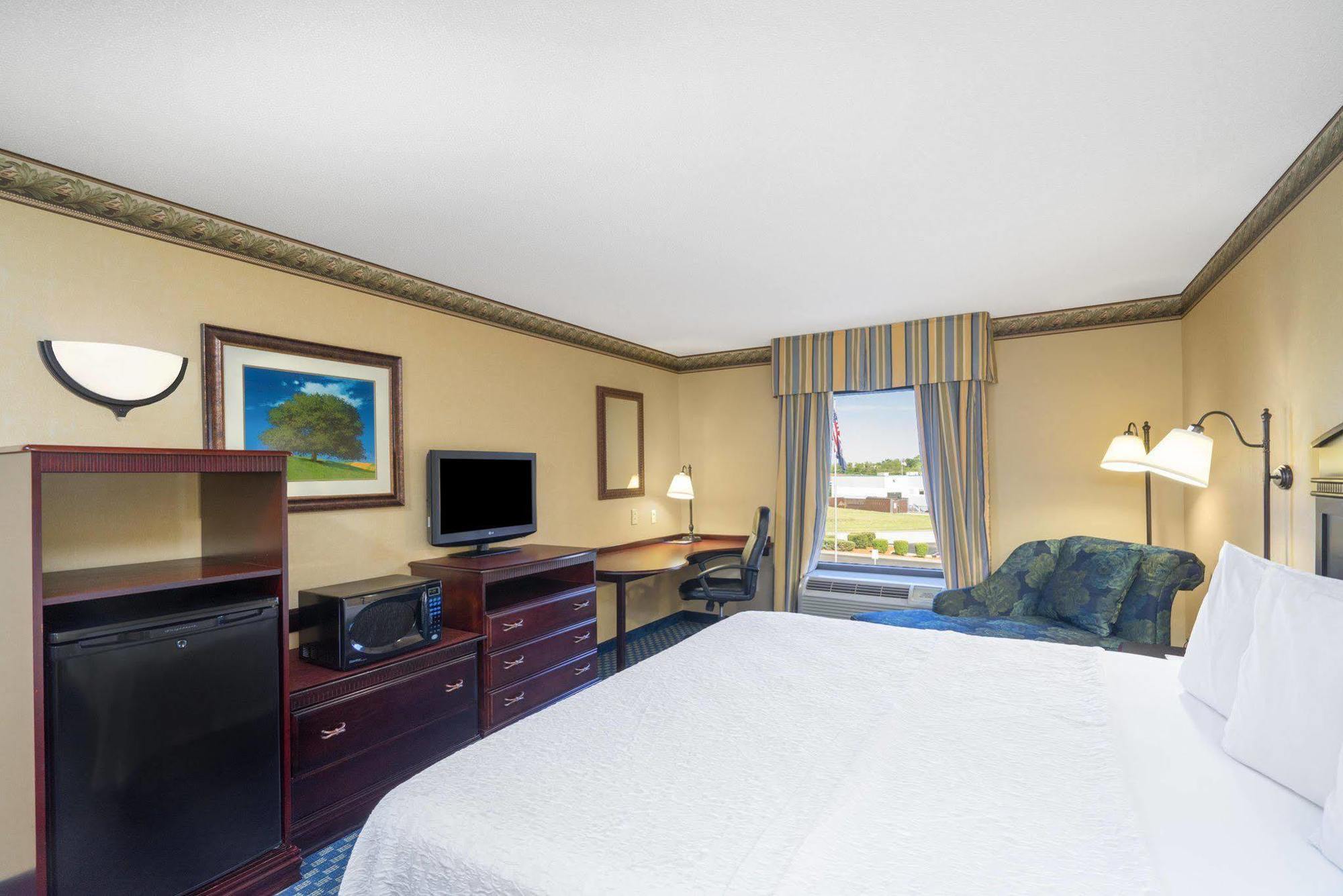 Hampton Inn Maysville Екстер'єр фото