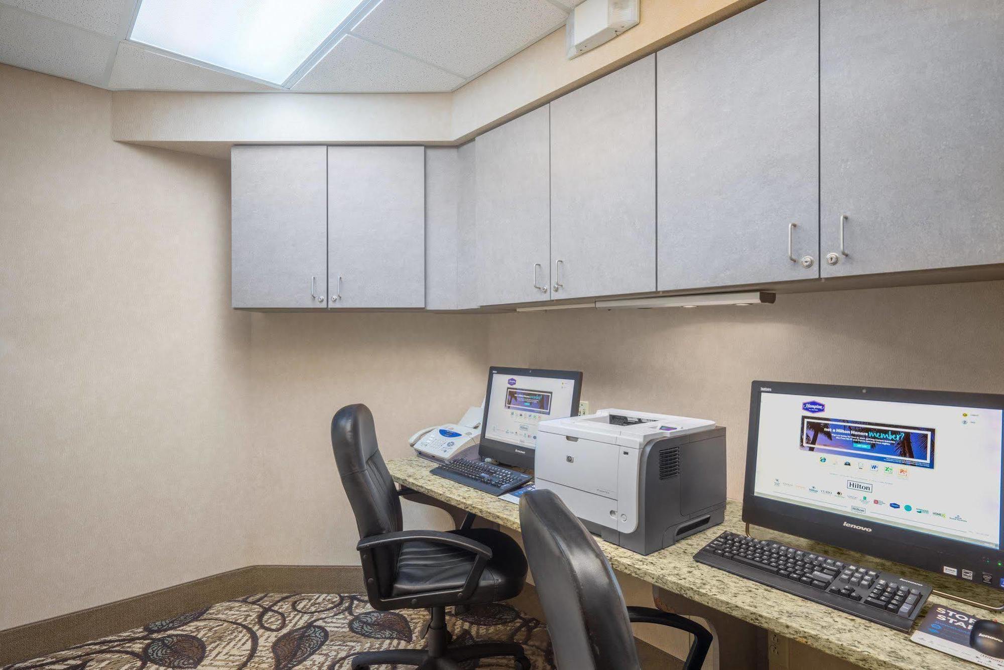 Hampton Inn Maysville Екстер'єр фото